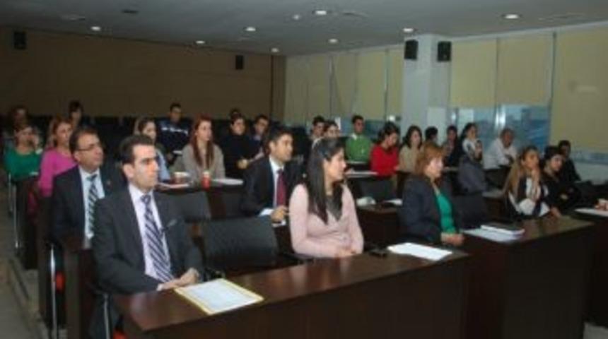 B&uuml;y&uuml;kşehirde Eğitim Semineri Devam Ediyor