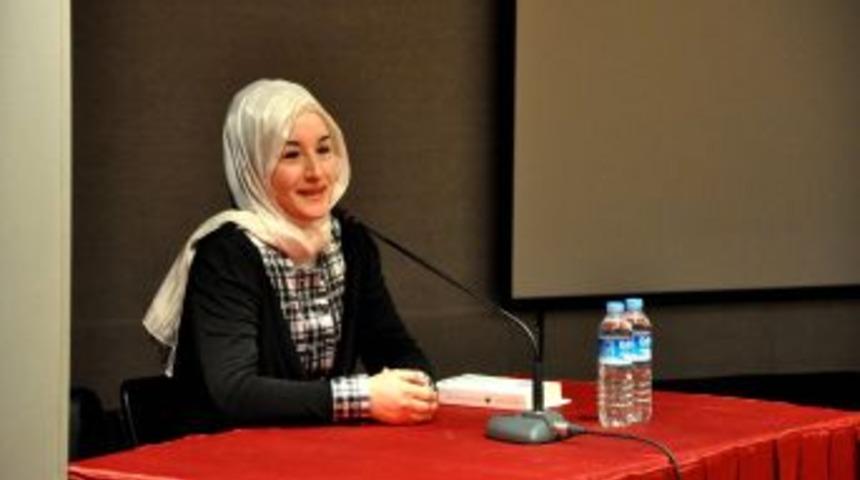 AİB&Uuml;'de Mevlana S&ouml;yleşisi