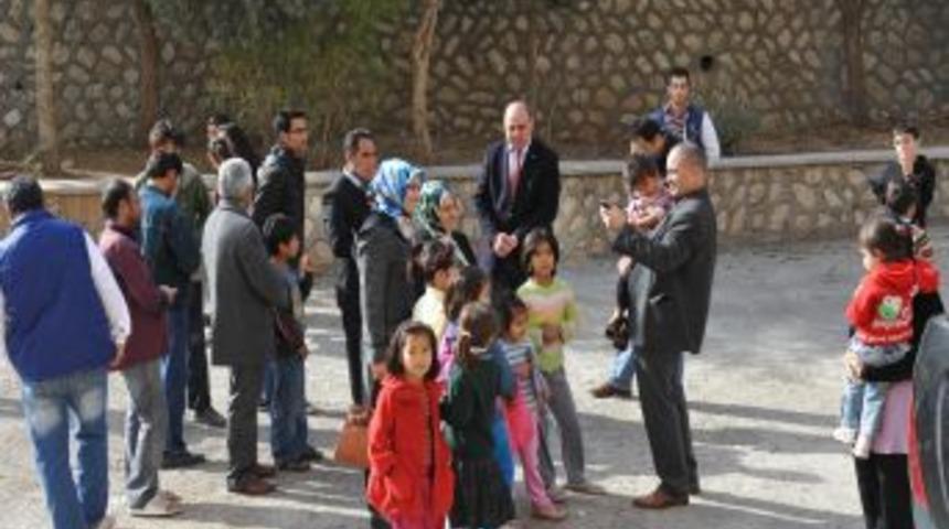 TOGEM, Afgan Ve Suriyeli M&uuml;ltecilere Kucak A&ccedil;tı