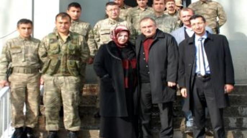 Bolu Belediye Başkanı&rsquo;ndan Karakola Ziyaret