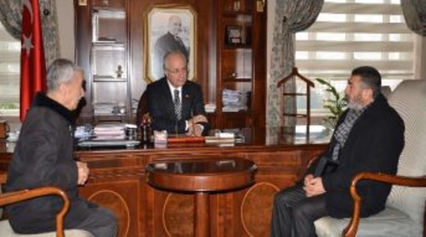 Hacı Bektaş Veli Anadolu K&uuml;lt&uuml;r Vakfı'ndan Vali Daş&ouml;z'e Teşekk&uuml;r Ziyareti