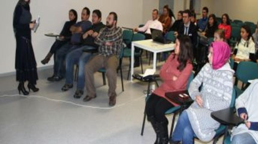 Bilim Merkezi'nde Eğitimler Başladı