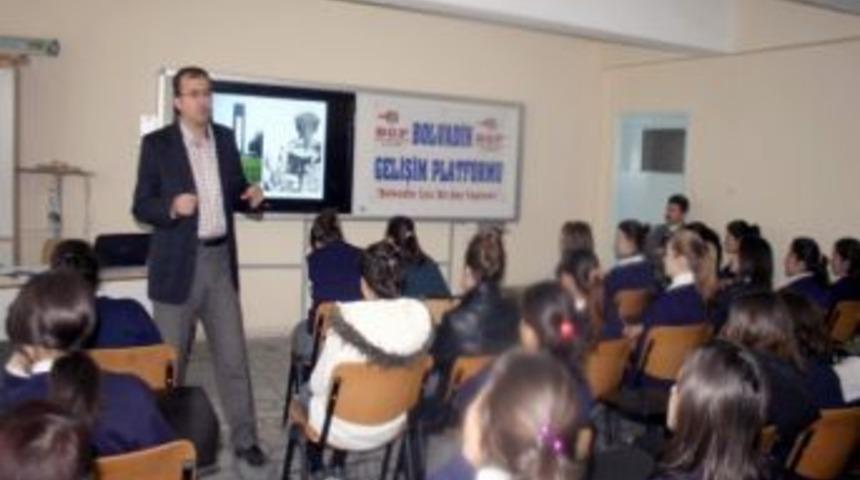 Bolvadin'de &Ouml;ğrencilere &lsquo;liderlik&rsquo; Semineri
