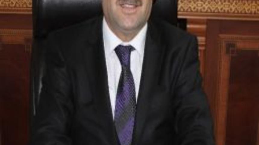 Yeni İl Milli Eğitim M&uuml;d&uuml;r&uuml; Kına&rsquo;dan G&ouml;reve Başlama Mesajı