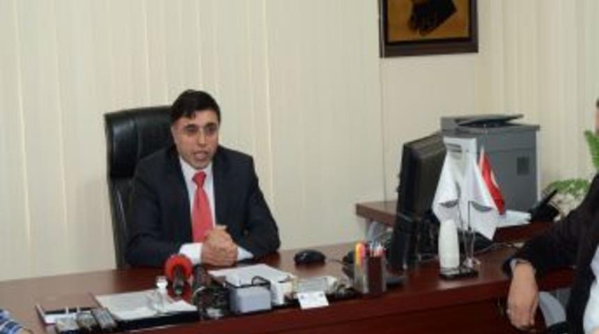 &Ouml;z-İş İl Temsilcisi &Ouml;zt&uuml;rk: B&uuml;y&uuml;kşehir Sorunlarımıza Duyarsız
