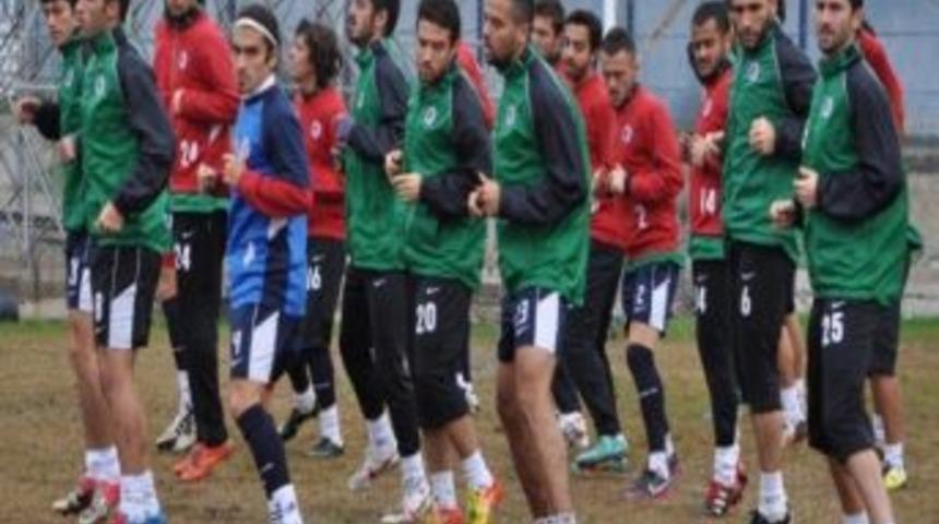 Fethiyespor'da Sakatlıklar &Uuml;zd&uuml;