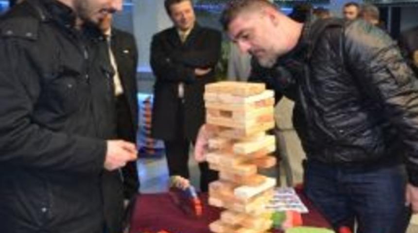 Kula'nın Ekolojik Oyuncak Sergisi'ne B&uuml;y&uuml;k İlgi