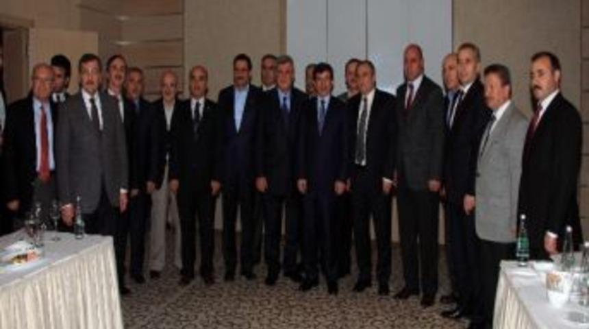 Tdbb Y&ouml;netimi Dışişleri Bakanı İle Buluştu