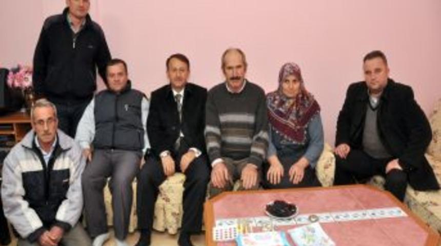 Kartepe Belediye Başkanı Karabalık, Avluburun K&ouml;y&uuml;&rsquo;n&uuml; Ziyaret Etti