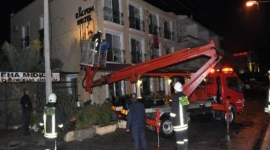 Fo&ccedil;a'da Yangın