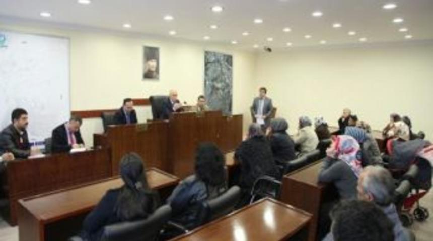 Halk Toplantısında G&uuml;ndem Eğitim