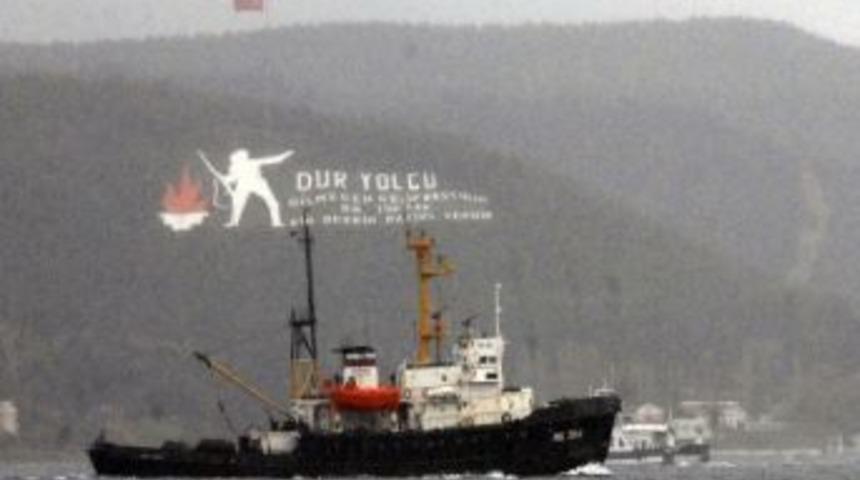 Rus Askeri Gemisi &Ccedil;anakkale Boğazı'ndan Ge&ccedil;ti