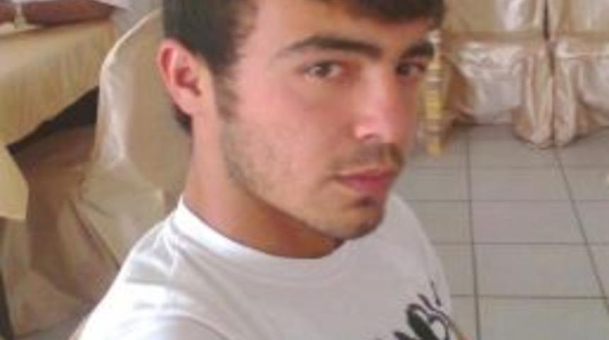 Silaj Makinesine Sıkışan Bacağı Koptu