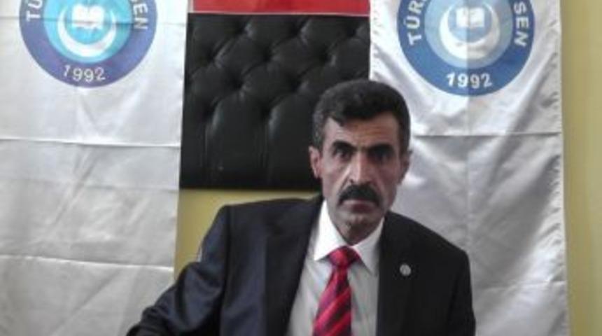 T&uuml;rk Eğitim-sen Memur Zammını Protesto Etti