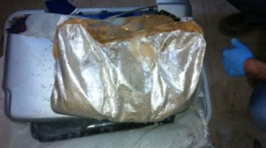 Yılbaşı &Ouml;ncesi Otogarda Uyuşturucu Operasyonu