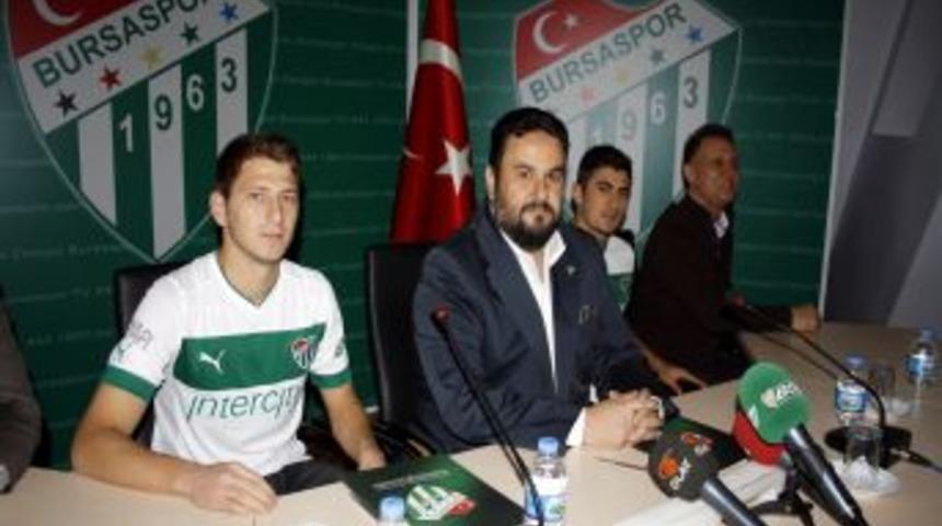 Bursaspor Gen&ccedil; Oyuncularıyla 5 Yıllık S&ouml;zleşme Imzaladı