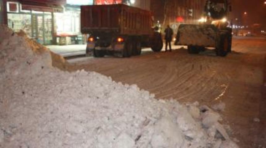 Kar, Kars'ta Hayatı Olumsuz Etkiliyor