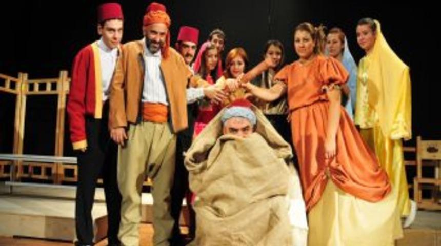 Mamak Kent Tiyatrosu, İbiş'in R&uuml;yası'nı Sahneye Taşıyor