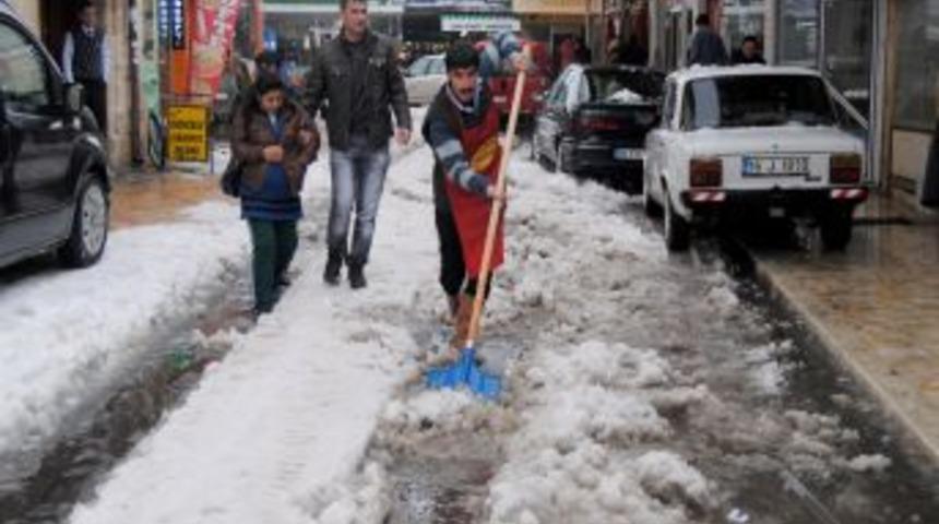 Kar, Sivas'ı Esir Aldı