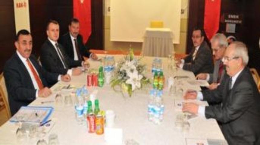 Ankara B&uuml;y&uuml;kşehir Belediyesi'nde Toplu Iş S&ouml;zleşmesi G&ouml;r&uuml;şmeleri Başladı