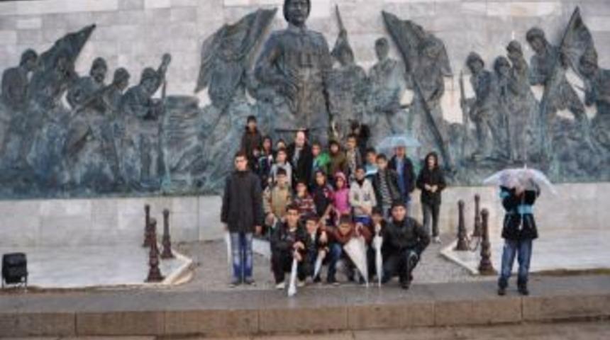 Batmanlı Sokak Yıldızları, SODES Projesi Ile Tarihe Yolculuk Yaptı