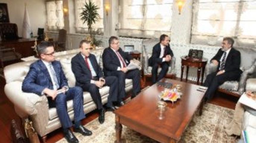 Enerji Ve Tabii Kaynaklar Bakanı Taner Yıldız: