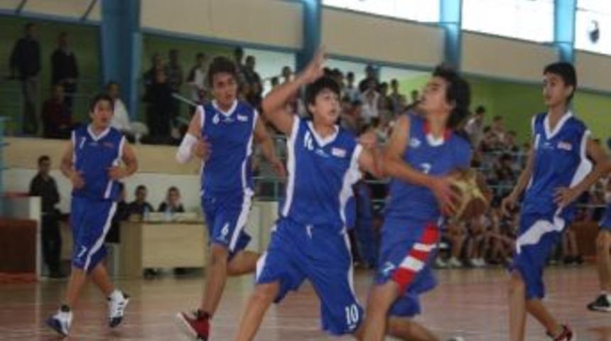 Potanın Kralı Başarı Koleji Oldu