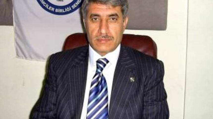 Staj Yapan &Ouml;ğretmen Adaylarına Baş&ouml;rt&uuml; Serbest