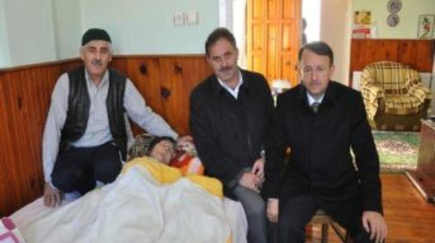 Karabalık'tan Hasta Ziyareti