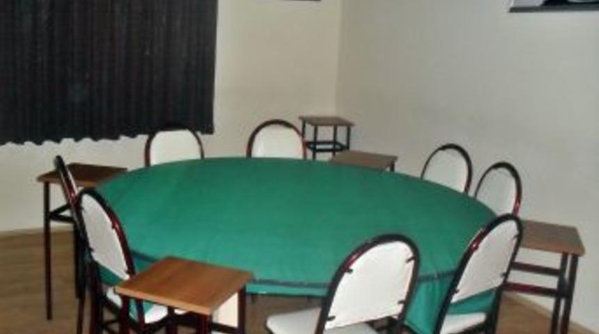 Eve Giren Kurşun Kumarhaneyi Ortaya &Ccedil;ıkardı