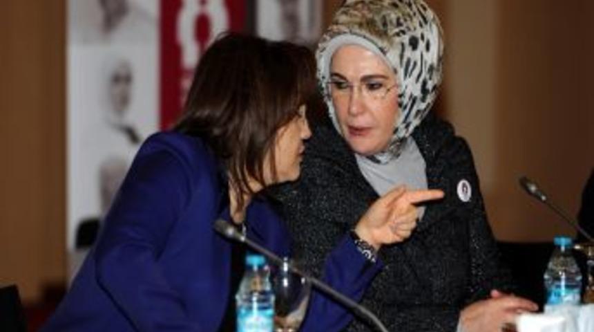 Emine Erdoğan: Aile Sıcaklığından Mahrum &Ccedil;ocukların Mesuliyeti Hepimizde