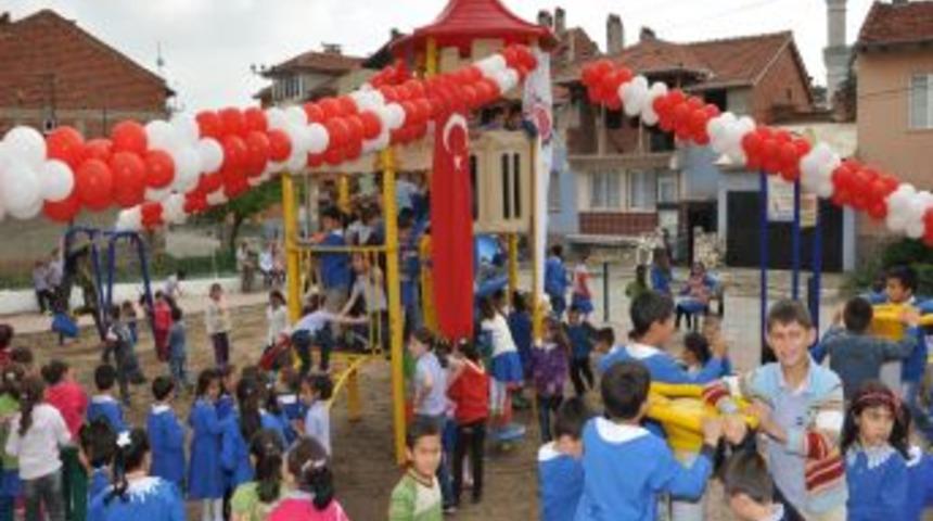 Uşak'ta &Ccedil;ocuklar I&ccedil;in 'Masal Kent' Kurulacak