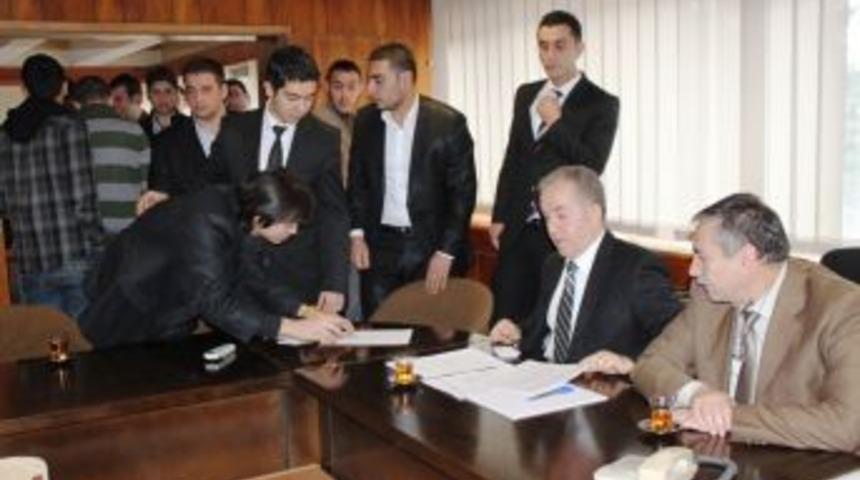 F.&Uuml;'de se&ccedil;im heyecanı