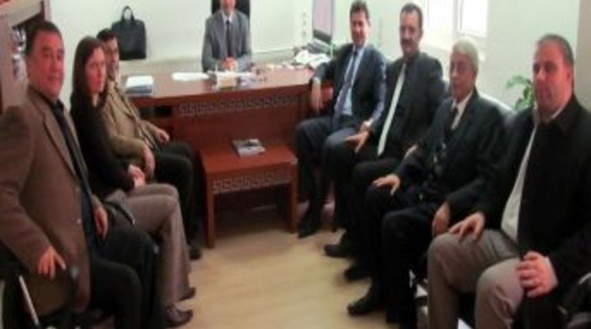 Ak Parti&rsquo;den Kamu Hastaneleri Birliği Sekreterine &lsquo;hayırlı Olsun&rsquo; Ziyareti