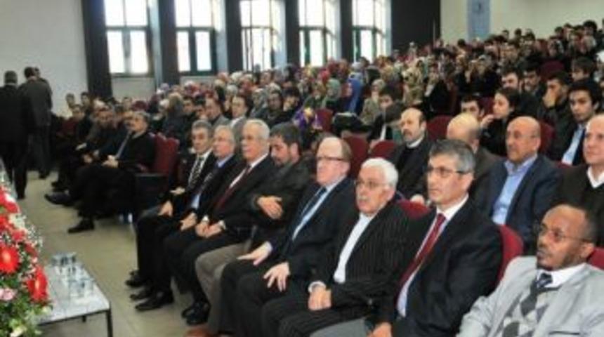 &ldquo;ideolojilerin D&uuml;n&uuml; Ve Bug&uuml;n&uuml;&rdquo; Konferansı