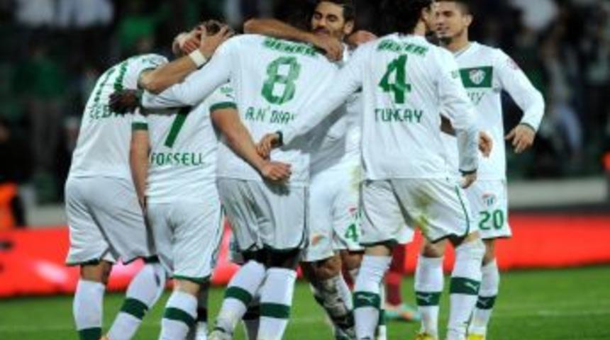 Bursaspor: 2 - 1461 Trabzon: 0