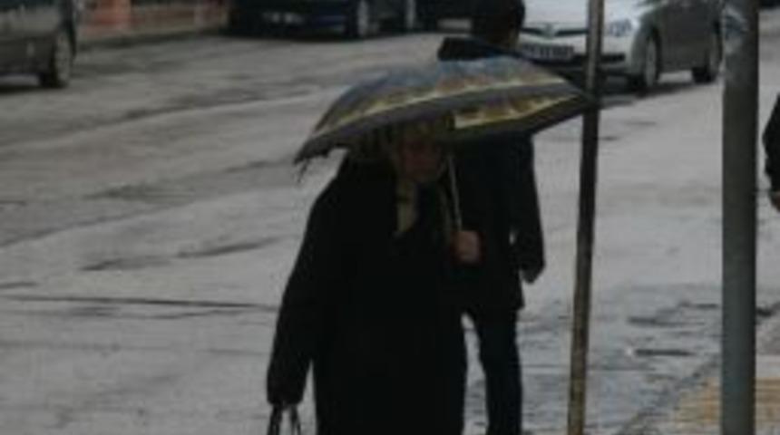 Kilis'te Yağmur Etkili Oluyor