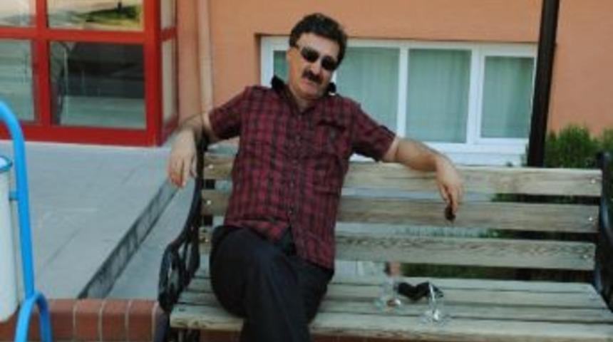 Mak&uuml; &Ouml;ğretim G&ouml;revlisi Kazada Hayatını Kaybetti