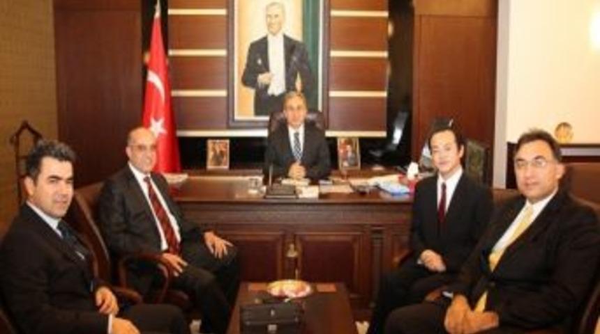Toyota Boshoku Ceo&rsquo;su Kenji Hirota&rsquo;dan Sakarya Valisi Mustafa B&uuml;y&uuml;k&rsquo;e Ziyaret