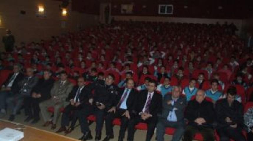 Silifke&rsquo;de Tmok &lsquo;spor K&uuml;lt&uuml;r&uuml; Ve Olimpik Eğitim Projesi&rsquo; Sunumları Yapıldı