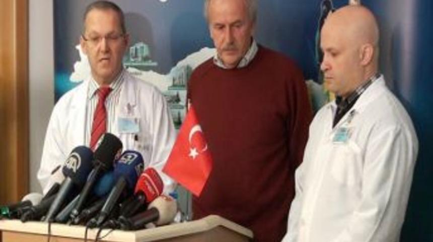 &Uuml;nl&uuml; Sanat&ccedil;ının Kardeşi: Onu En Son D&uuml;n Gece &Ouml;pt&uuml;m