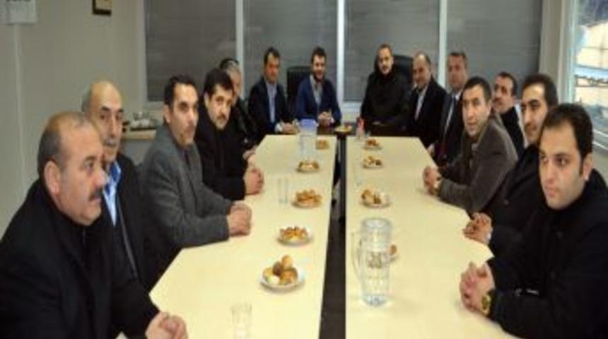 Ağrılı Gen&ccedil; Iş Adamları Trabzon'a Iş G&ouml;r&uuml;şmesi Yaptı