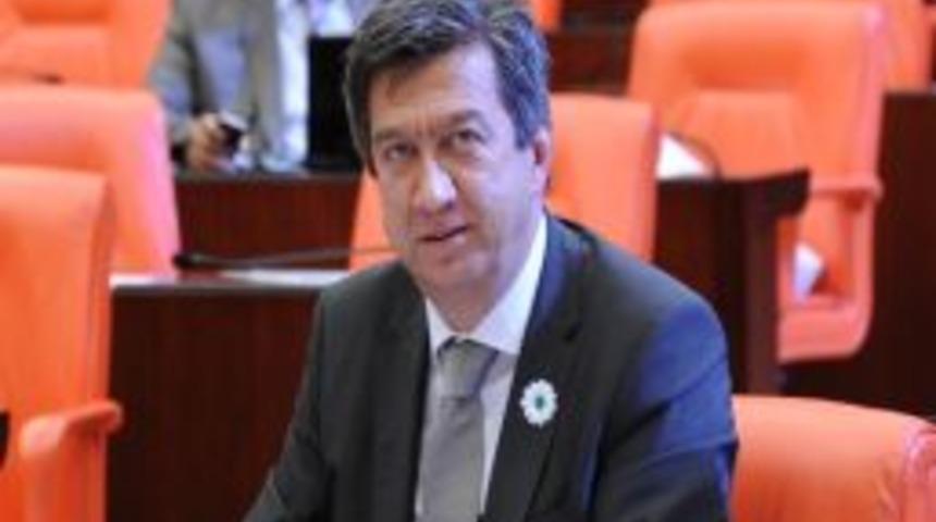 Bakan Şimşek: &Ouml;ğrencilere Kıyafet Yardımı Konusunda Bir &Ccedil;alışmamız Yok