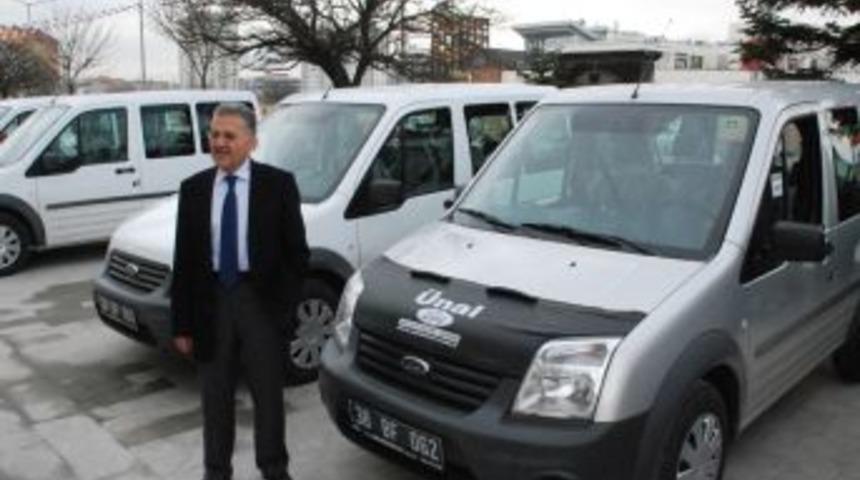 Melikgazi Belediyesi Zabıta Ekipleri I&ccedil;in 5 Yeni Ara&ccedil; Aldı