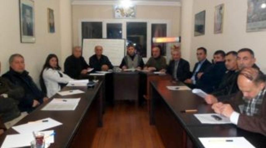 Salihli Mhp, B&uuml;y&uuml;kşehir Yasası Semineri İle Se&ccedil;im Startını Verdi