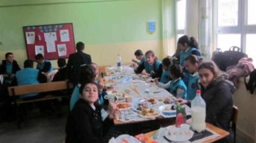 Yazıhan'da 'yerli Malı Haftası' Kutlandı