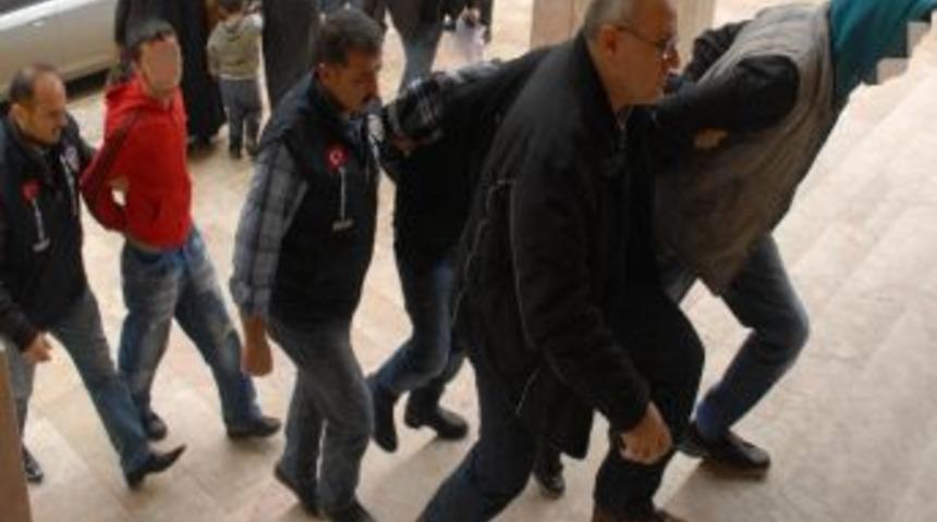 Polisi Hastanelik Eden 6 Kişi Adliyeye Sevk Edildi