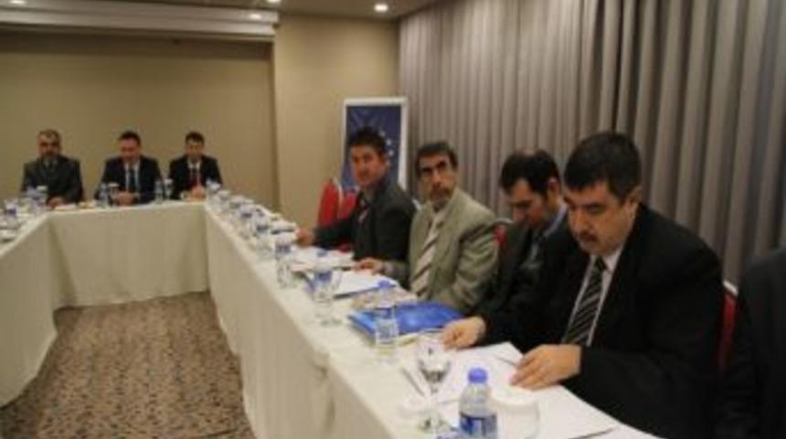 Mardin'de M&uuml;lteci Hakları Semineri D&uuml;zenlendi