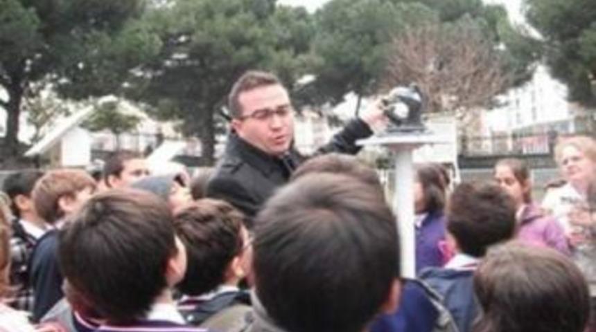 &Uuml;lkem Koleji &Ouml;ğrencileri Meteorolojiyi Gezdi