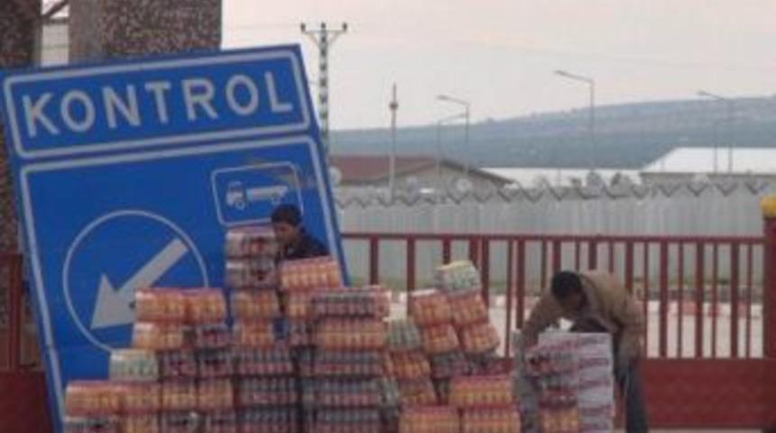 Suriyeliler İhtiya&ccedil;larını Kilis'ten Karşılıyor